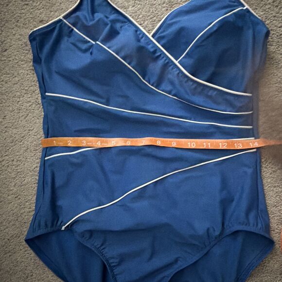 MiracleSuit Horizon One-Piece Swimsuit Blue Slimming Tummy Control *missing size - Picture 7 of 9